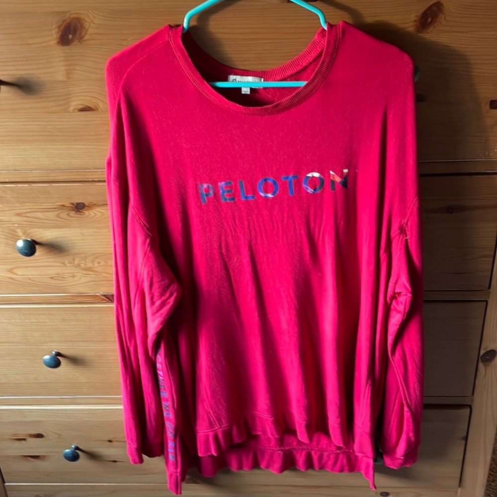Peleton sweatshirt xl euc only worn a couple times- cross posted